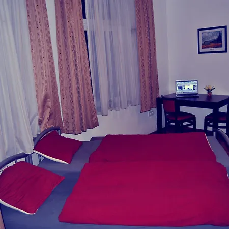 Kölnotel Hostel, Apart&Suite-3
